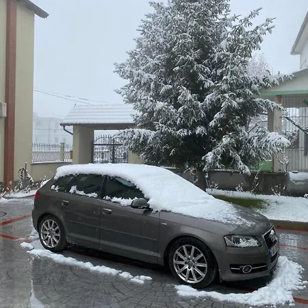 ゲストハウス Tershana Peshkopi