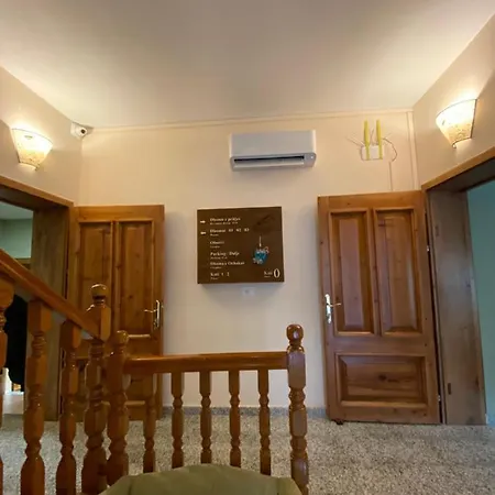 ゲストハウス Tershana